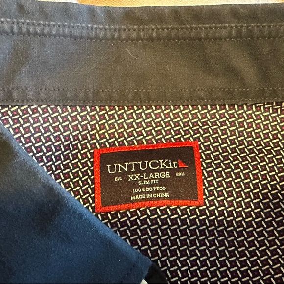 Navy Blue w/ Pattern Lining Untuckit Long Sleeve Shirt - Picture 5 of 5